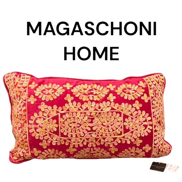 Magaschoni Accents Nwt Magaschoni Home Rectangular Boho Velvet